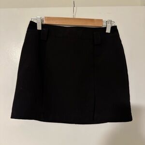 Forever 21 Classic Black Mini Skirt